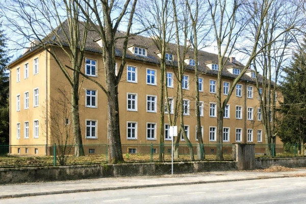 Инвестиции в совместный проект реконструкции здания под хостел в Польше