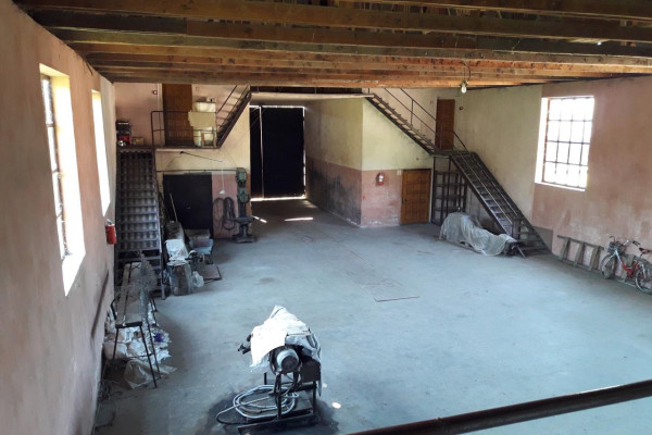 Продаж майнового комплексу 480 м2, 1 га в Закарпатській області