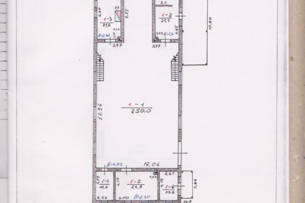 Продаж майнового комплексу 480 м2, 1 га в Закарпатській області