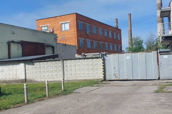 Продаж універсального промислово-складського комплексу 5000 м2 у Львівській області