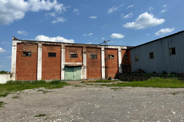 Продаж майнового комплексу колишнього цукрового заводу, 80 га в Черкаській області