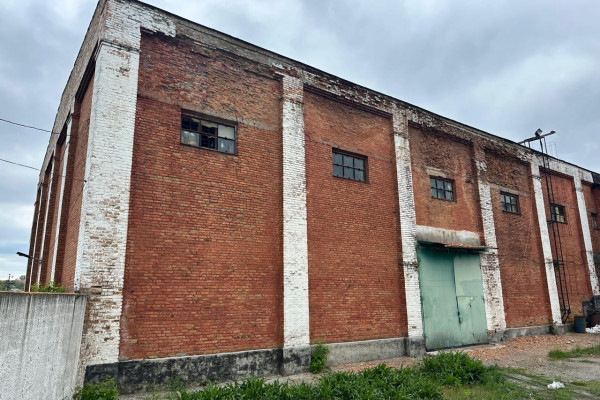 Продаж майнового комплексу колишнього цукрового заводу, 80 га в Черкаській області