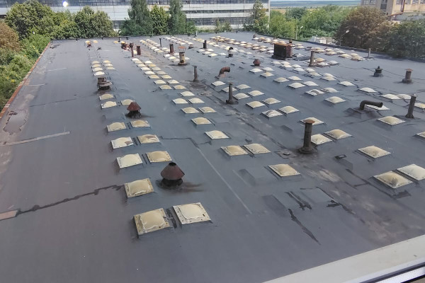 Продажа промышленно-складского комплекса площадью 14 907 м² в Днепропетровской области