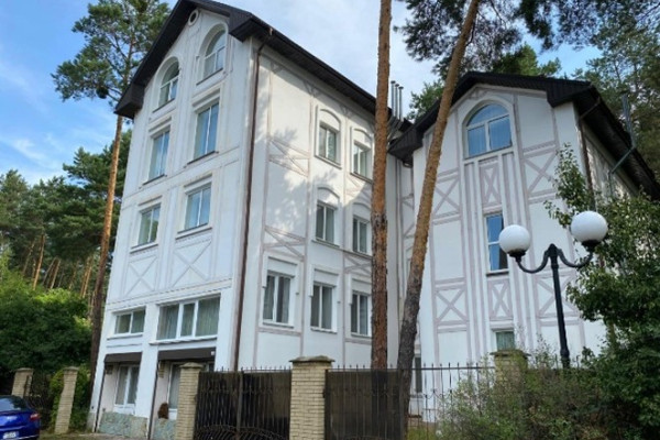 Продажа загородного доходного дома 1 230 м² в Козине, Конча-Заспа