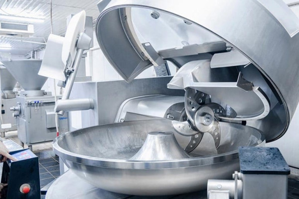 Продажа комплекта нового технологического оборудования для обвалки мяса и производства колбасной продукции