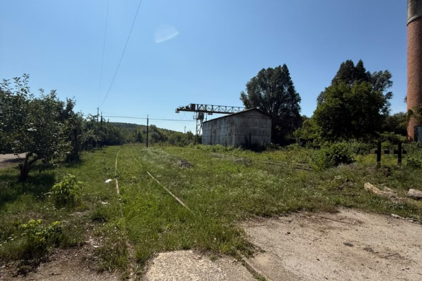 Продажа промышленного комплекса 6 000 м² на участке 5,4 га с ж/д веткой возле Тернополя