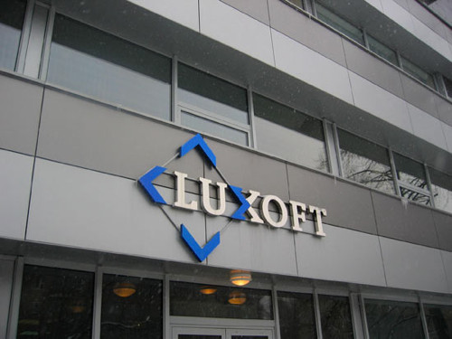 American BlackRock fund took up Luxoft shares  