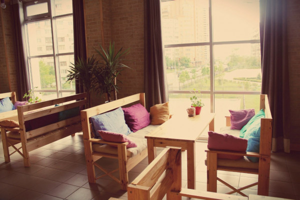 Кафе с концепцией арт-пространства