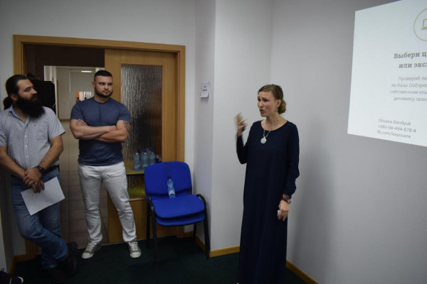 На Demo Day онлайн акселератора FeelGoodLabs один из стартапов привлек инвестиции $50 000