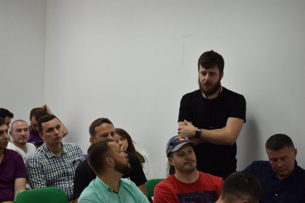 На Demo Day онлайн акселератора FeelGoodLabs один из стартапов привлек инвестиции $50 000