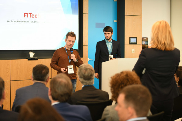 USAID-supported eō Business Incubators Holds First Demo Day in Ukraine