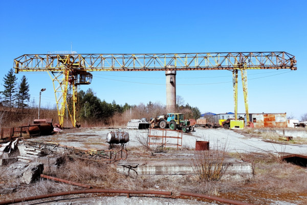 Действующий завод по металлообработке рядом со Львовом и границей ЕС