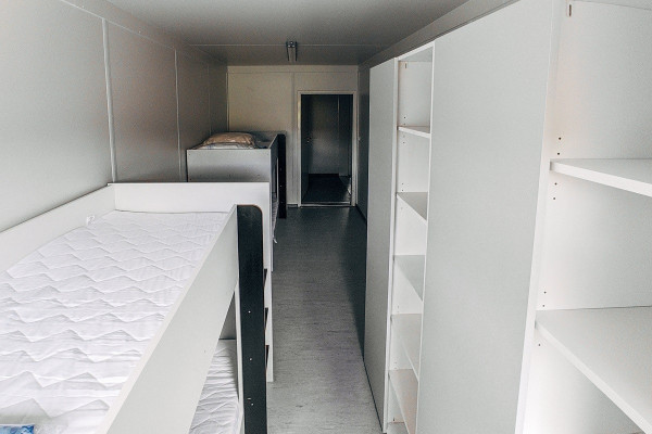 Первый пошел: в Бородянке открыли модульный городок для пострадавших от войны