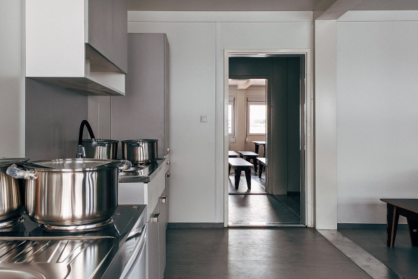 Первый пошел: в Бородянке открыли модульный городок для пострадавших от войны