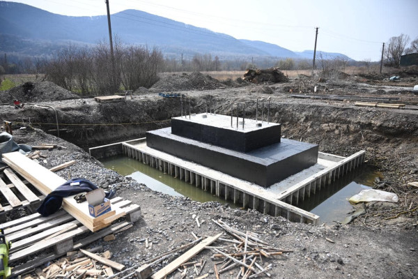 На Закарпатті розпочалося будівництво нового та відновлення релокованого заводу з виробництва турбін