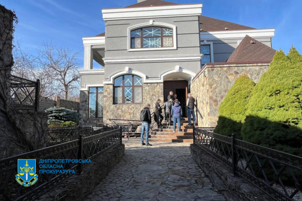 Шахраї у Дніпрі привласнили 28 млн грн за схемою інвестицій в агробізнес