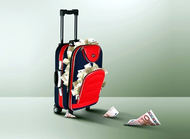 НБУ наложил мораторий на продажу активов за границу