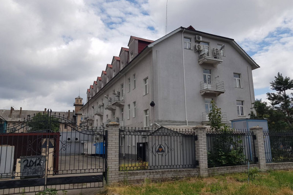 Отдельностоящее офисное здание 2200 кв.м. в Киеве