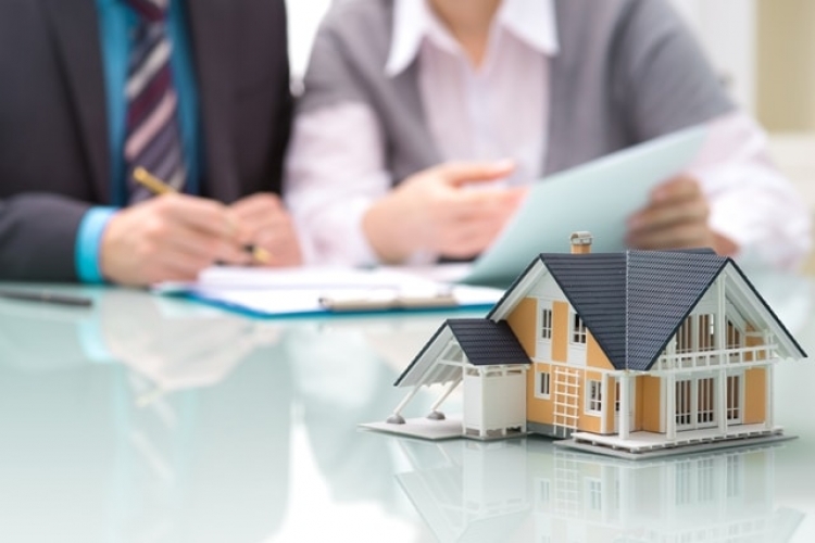 Кредит компании залог недвижимости взять займ в твери на карту