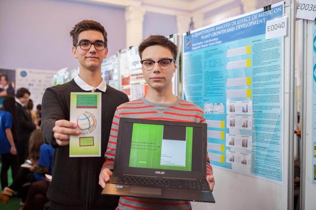 Intel Эко-Украина 2014: способны ли научные идеи украинских школьников изменить мир?