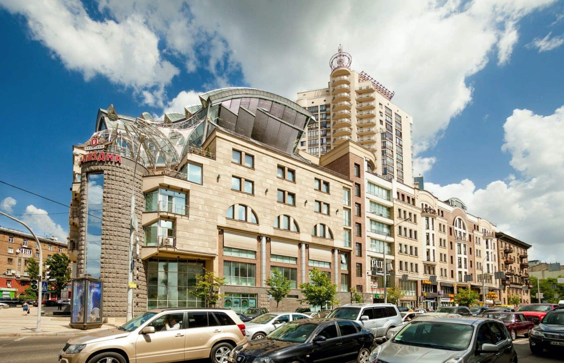 Компания CBRE Ukraine подготовила обзор рынка офисной недвижимости за первое полугодие 2021 года