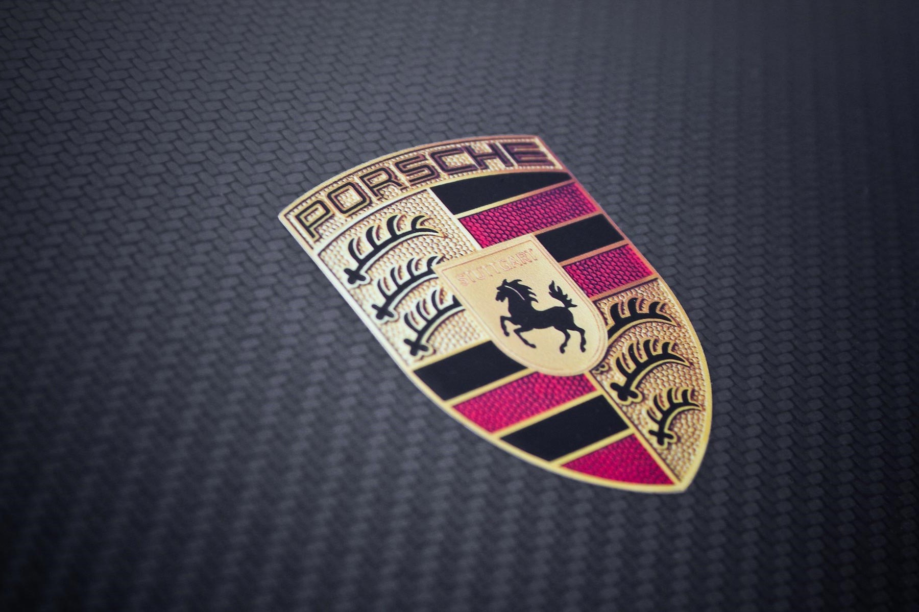 Porsche-Logo-HD-Wallpapers