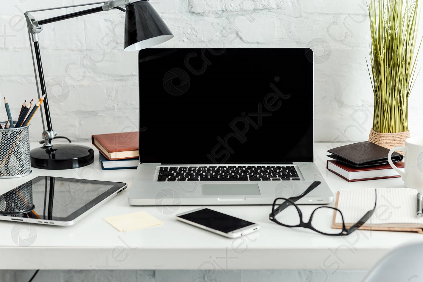 comfortable-working-place-closeup-ofcomfortable-3916811
