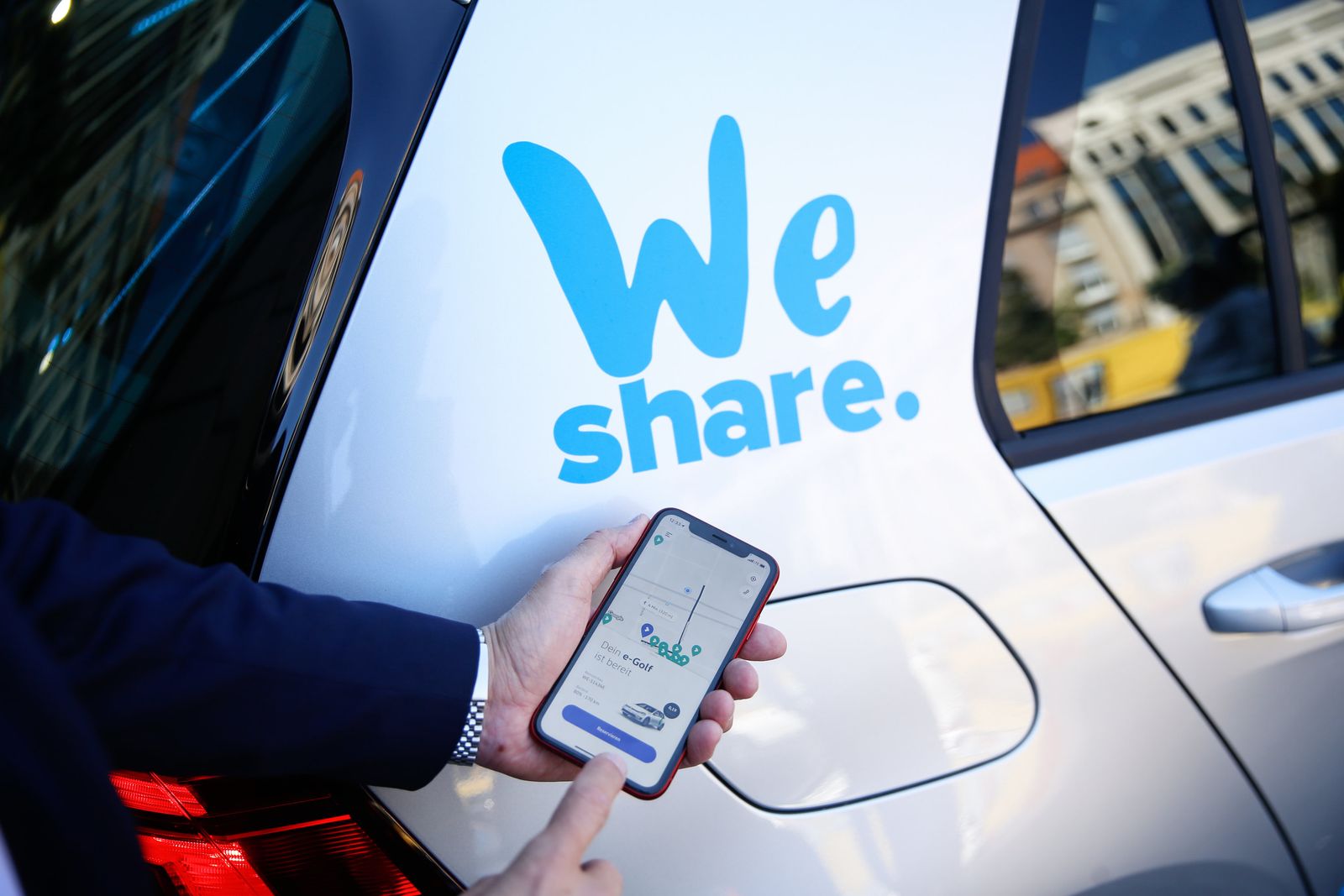 Volkswagen продает свой каршеринговый сервис WeShare конкуренту Miles  Mobility InVenture